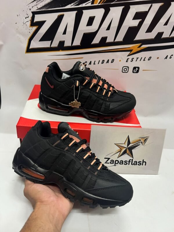 AIRMAX 95 NEGRO/NARANJA