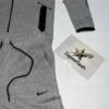 CHÁNDAL NIKE TECH GRIS
