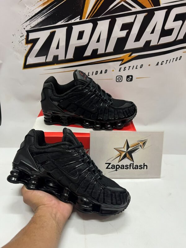 SHOX TL NEGRO